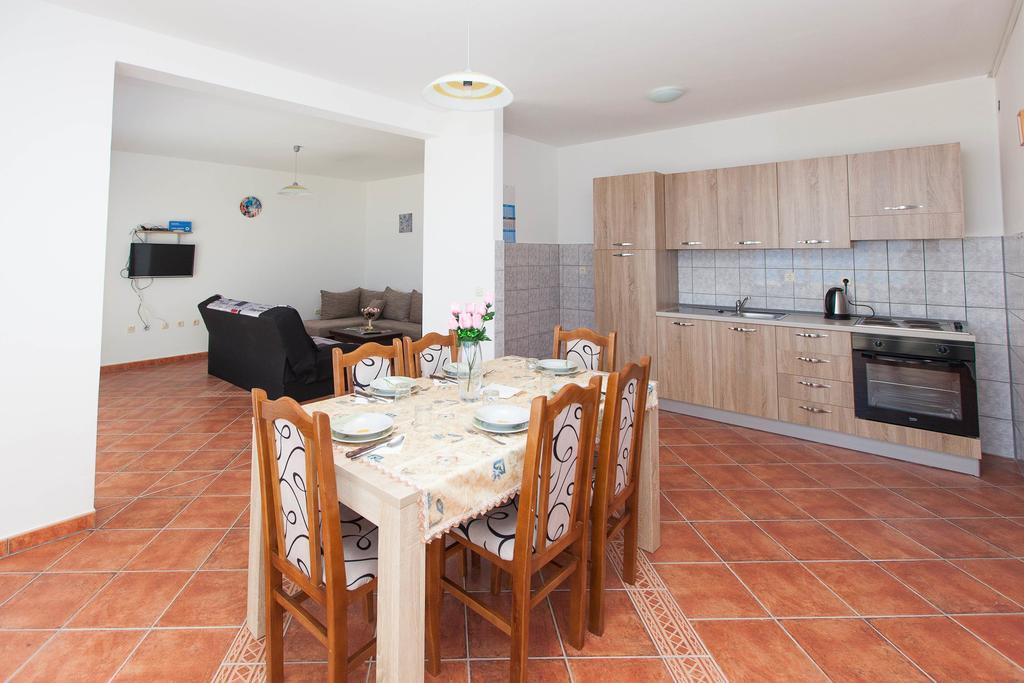Apartmani Turudic Драмаль Экстерьер фото
